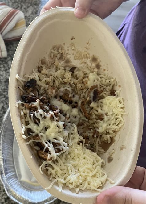 bowl, brown rice, double chicken, fajita veggies, cheese OR queso, mild salsa. . Chipotle reddit
